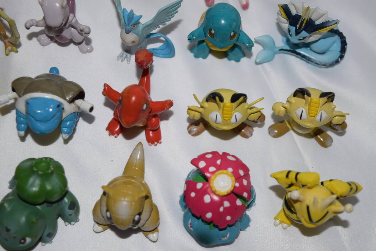 モンコレ 初期 26体 まとめ売り 当時物 希少 ポケモン モンコレ 初期 26体 まとめ売り 当時物 希少 ポケモン
