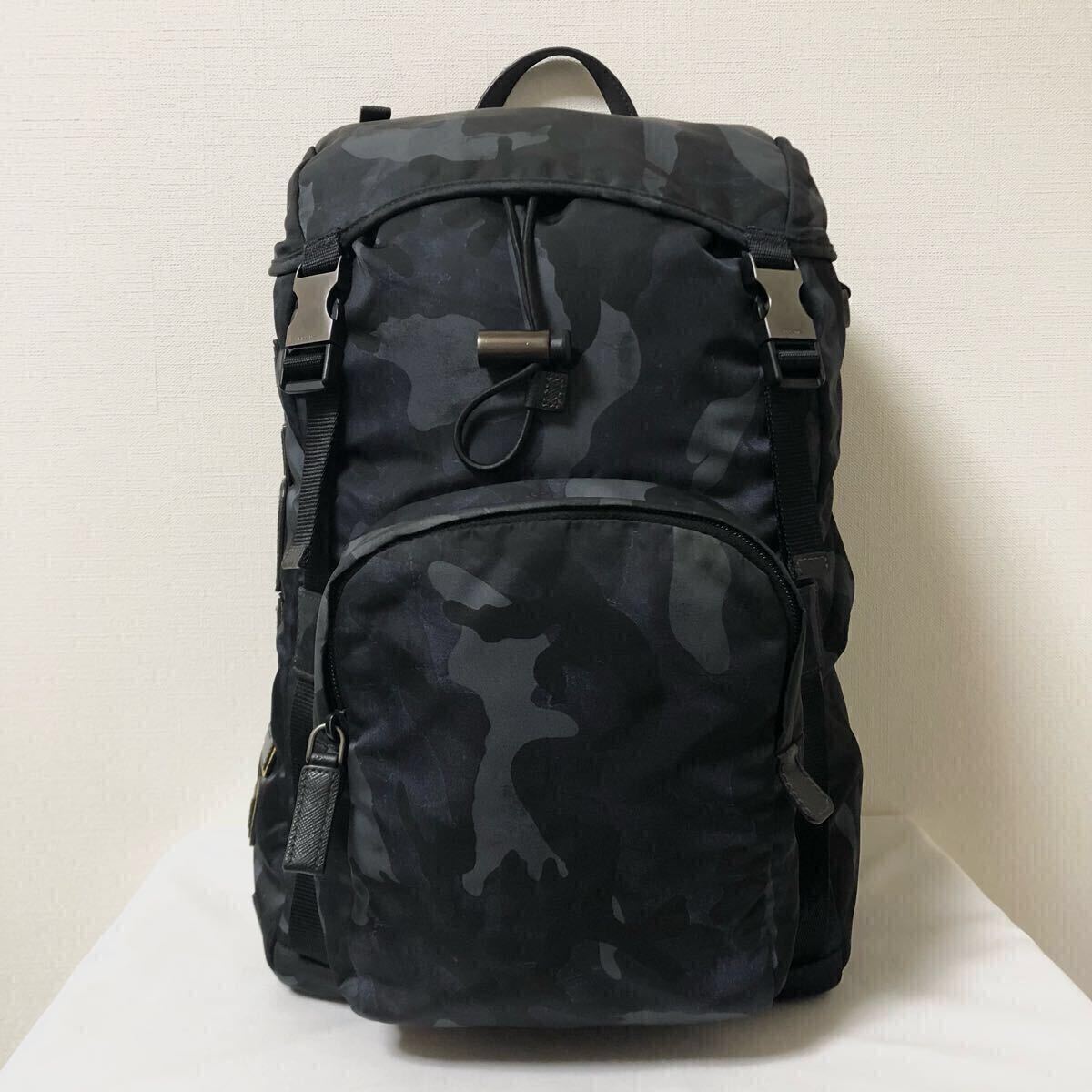 確実正規品 近年モデル PRADA 2VZ135 Re-nylon ロゴ バック 確実正規品 近年モデル PRADA 2VZ135 Re-nylon ロゴ バック