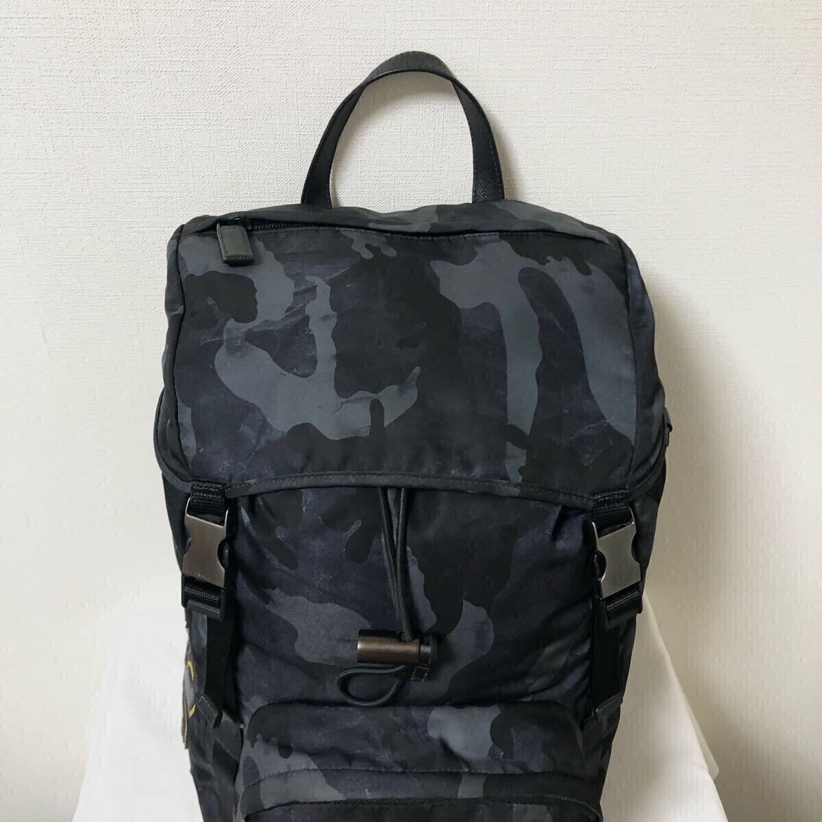 確実正規品 近年モデル PRADA 2VZ135 Re-nylon ロゴ バック 確実正規品 近年モデル PRADA 2VZ135 Re-nylon ロゴ バック