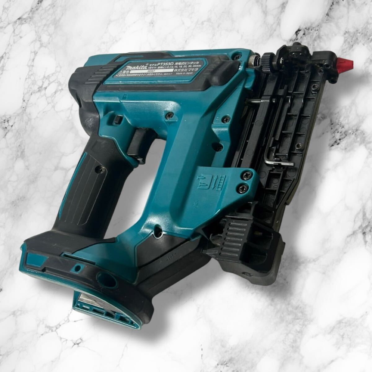 Makita マキタ 充電式ピンタッカ PT353D 本体のみ 動作確認済 Makita マキタ 充電式ピンタッカ PT353D 本体のみ 動作確認済