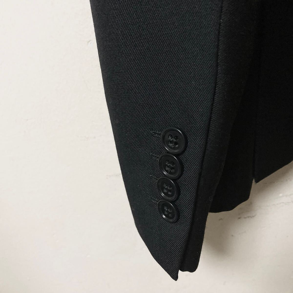 71Y250405B 未使用 ARMANI COLLEZIONI アルマーニ メンズ 71Y250405B 未使用 ARMANI COLLEZIONI アルマーニ メンズ