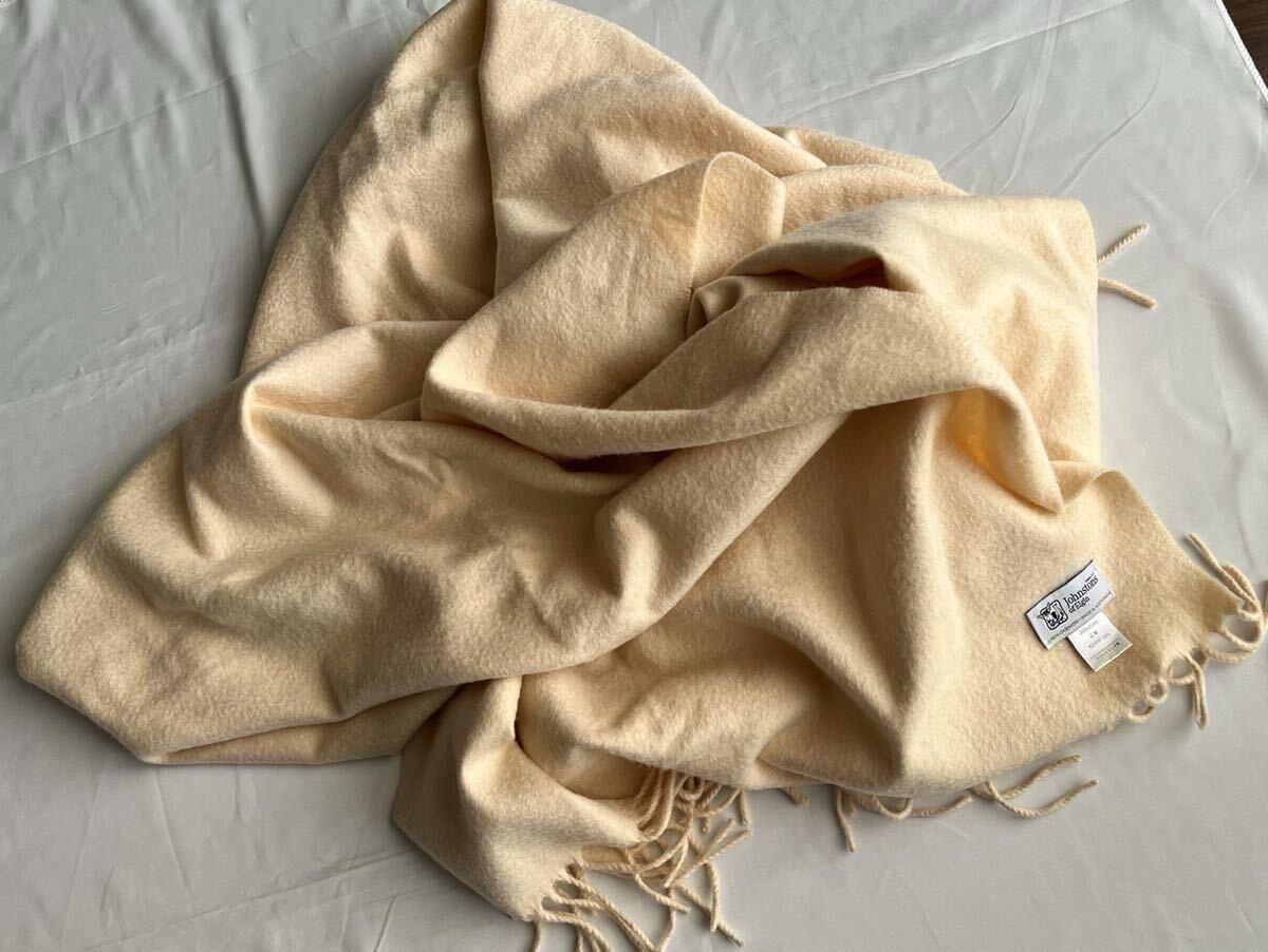ジョンストンズ カシミヤ 大判ストール CASHMERE クリーム色系 ジョンストンズ カシミヤ 大判ストール CASHMERE クリーム色系