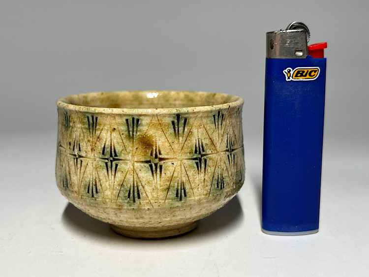 瑞】加藤唐三郎作(三十一世)黄瀬戸 ぐい呑み 共箱 共布 栞(黄 瑞】加藤唐三郎作(三十一世)黄瀬戸 ぐい呑み 共箱 共布 栞(黄