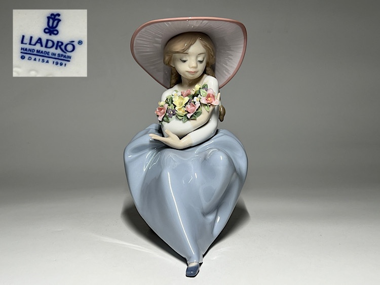 瑞】リヤドロ LLADRO 花と少女 フィギュリン 陶器人形 置物 高 瑞】リヤドロ LLADRO 花と少女 フィギュリン 陶器人形 置物 高