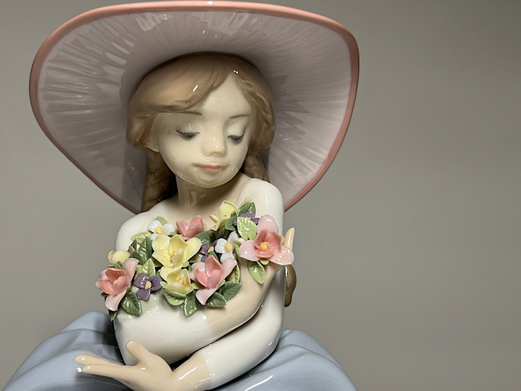 瑞】リヤドロ LLADRO 花と少女 フィギュリン 陶器人形 置物 高 瑞】リヤドロ LLADRO 花と少女 フィギュリン 陶器人形 置物 高