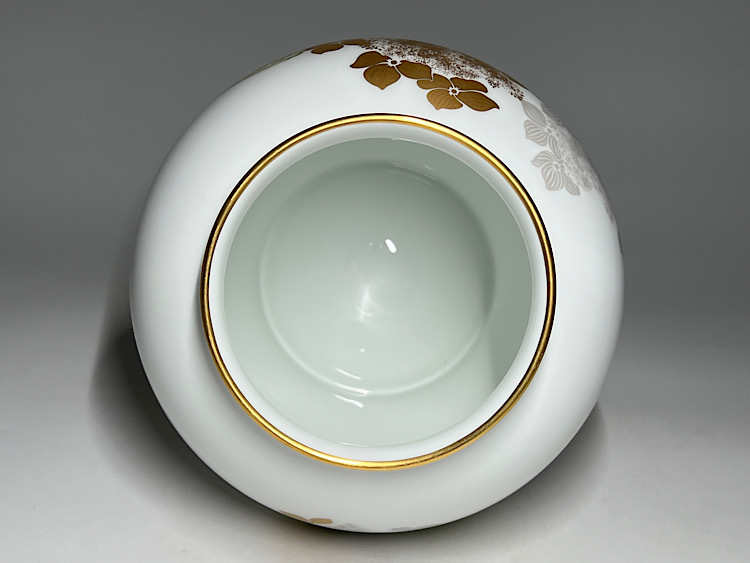 瑞】大倉陶園 紫陽花柄 花瓶 共箱 高さ:19.4cm(大倉陶園 瑞】大倉陶園 紫陽花柄 花瓶 共箱 高さ:19.4cm(大倉陶園