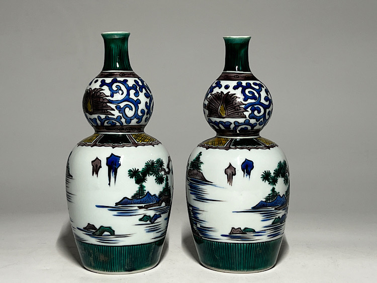 瑞】初代徳田八十吉作 古九谷 青絵銚子 一対 共箱(酒器)|売買 瑞】初代徳田八十吉作 古九谷 青絵銚子 一対 共箱(酒器)|売買