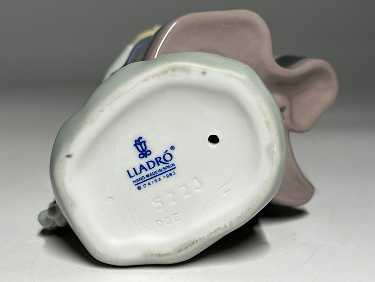 瑞】リヤドロ LLADRO 花と少女 フィギュリン 陶器人形 置物 瑞】リヤドロ LLADRO 花と少女 フィギュリン 陶器人形 置物