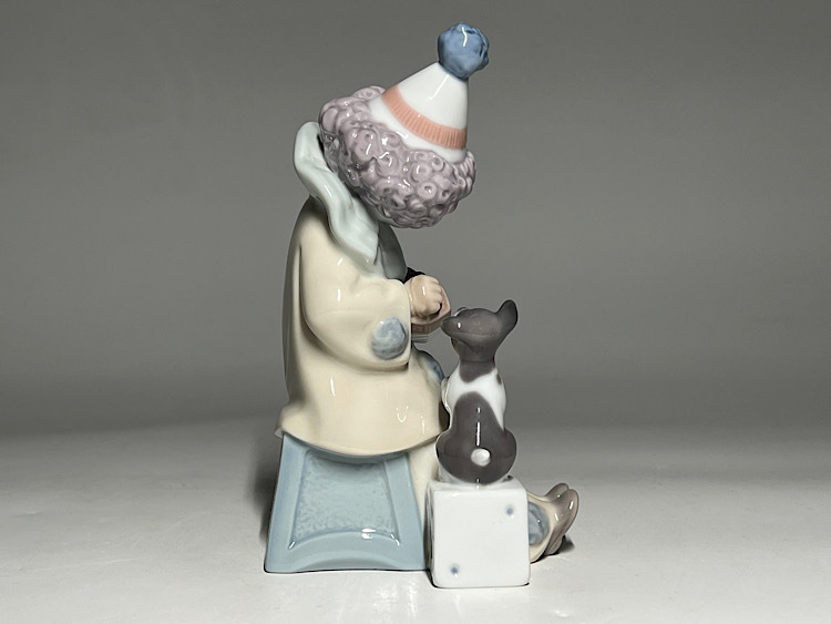 瑞】リヤドロ LLADRO アコーディオンを持つピエロ フィギュリン 瑞】リヤドロ LLADRO アコーディオンを持つピエロ フィギュリン