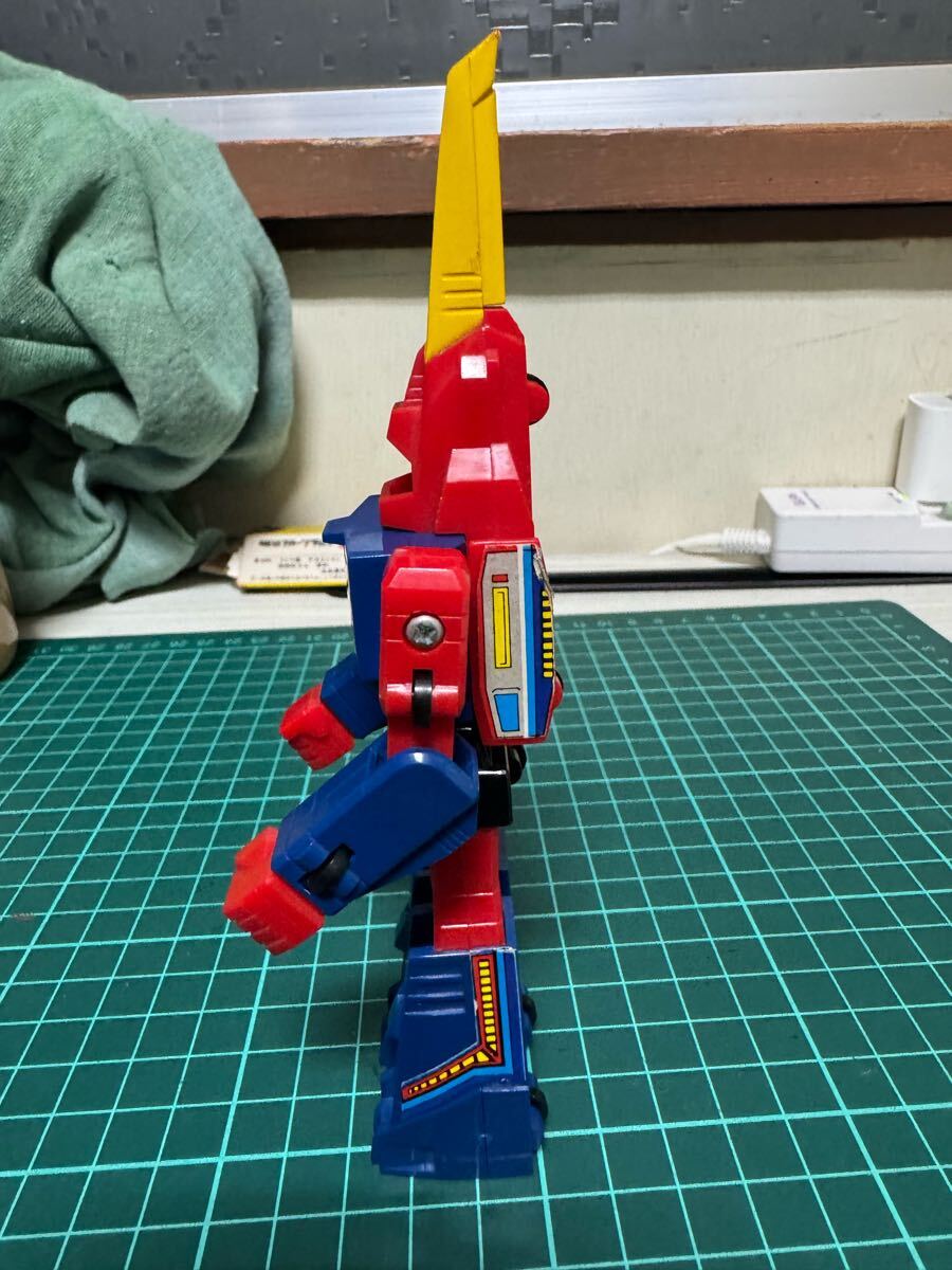 旧タカラ ダイアクロン スカイベース ロボット 超合金 旧タカラ ダイアクロン スカイベース ロボット 超合金