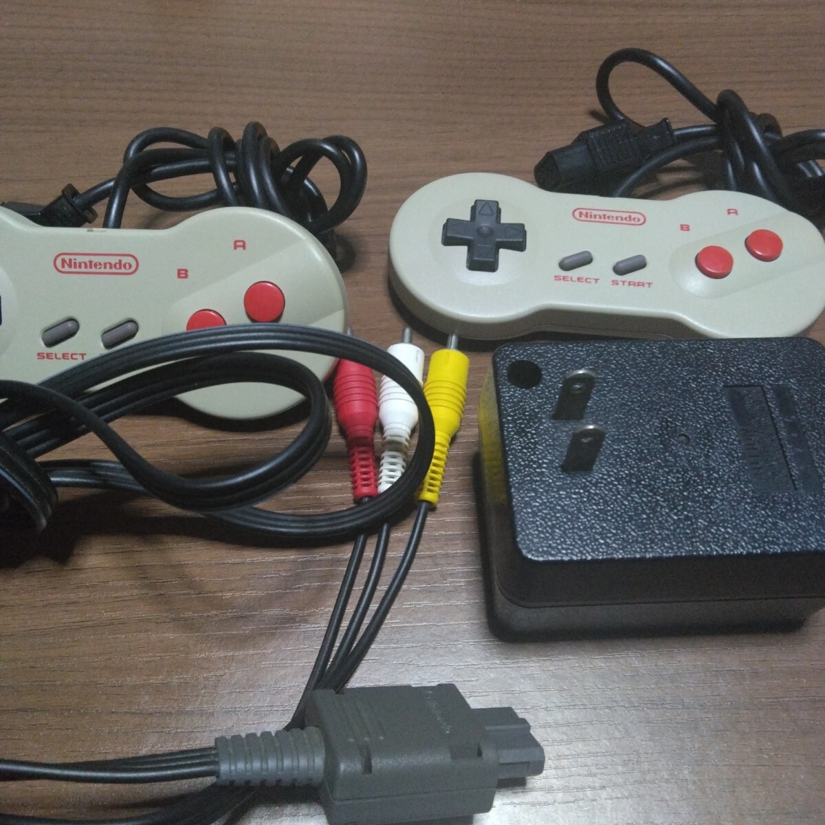 動作確認済み)ニューファミコン+ソフト13本セット(本体