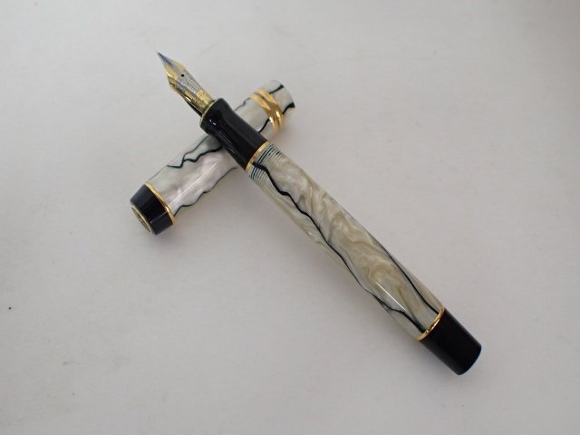 PARKER パーカー 万年筆 DUOFOLD Centennial ペン先 18K-750 PARKER パーカー 万年筆 DUOFOLD Centennial ペン先 18K-750