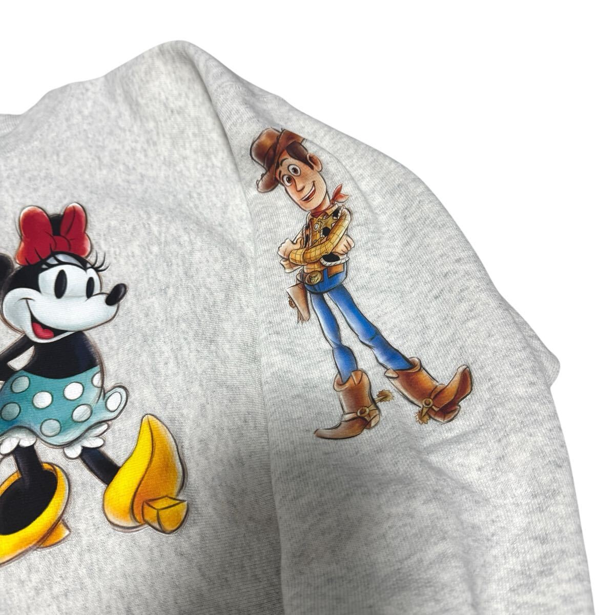 Champion × BEAMS Crewneck Disney 100th スウェット トレーナー Champion × BEAMS Crewneck Disney 100th スウェット トレーナー