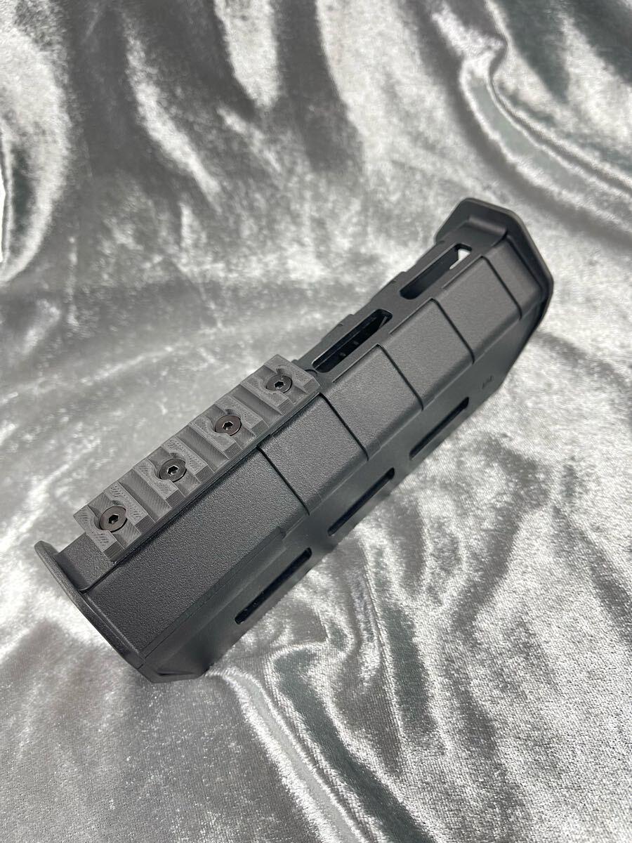 193 マルゼン CA870 TAC-10フォアエンド用 アンダー20mmレールx1 193 マルゼン CA870 TAC-10フォアエンド用 アンダー20mmレールx1