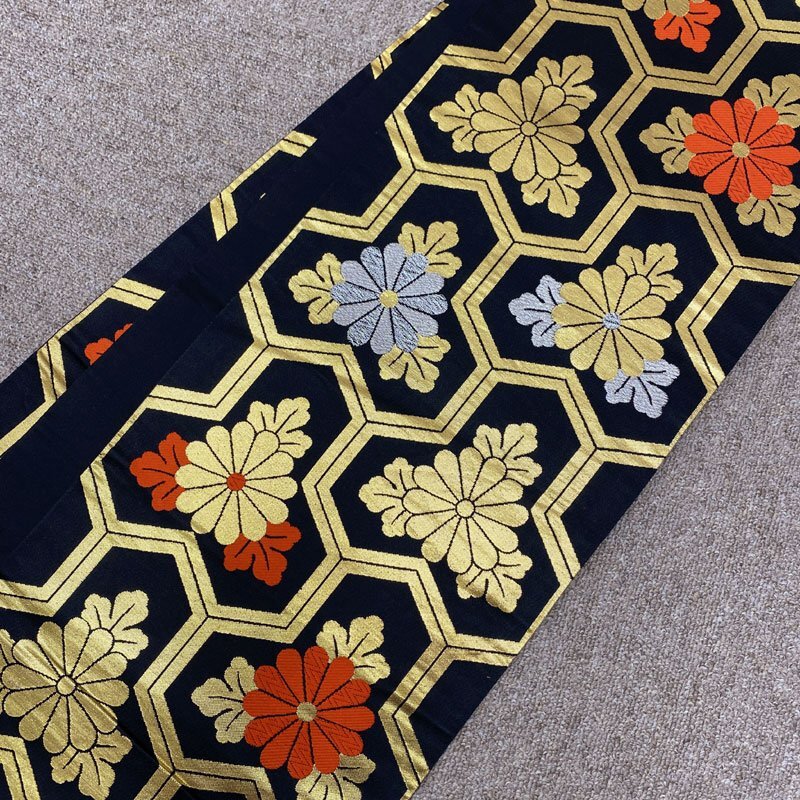 504ag70◎七五三 七歳 女児 総柄 着物&袋帯 枝垂桜鳥 黒◎美品 ◎七五三 七歳 女児 総柄 着物&袋帯 枝垂桜鳥 黒◎美品