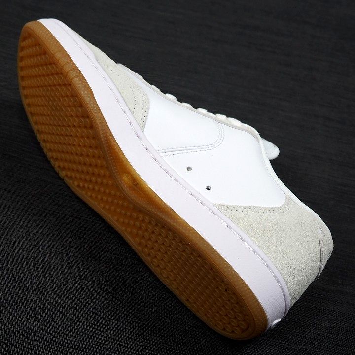 T149 新品 NIKE ナイキ ウィメンズ コート ビンテージ