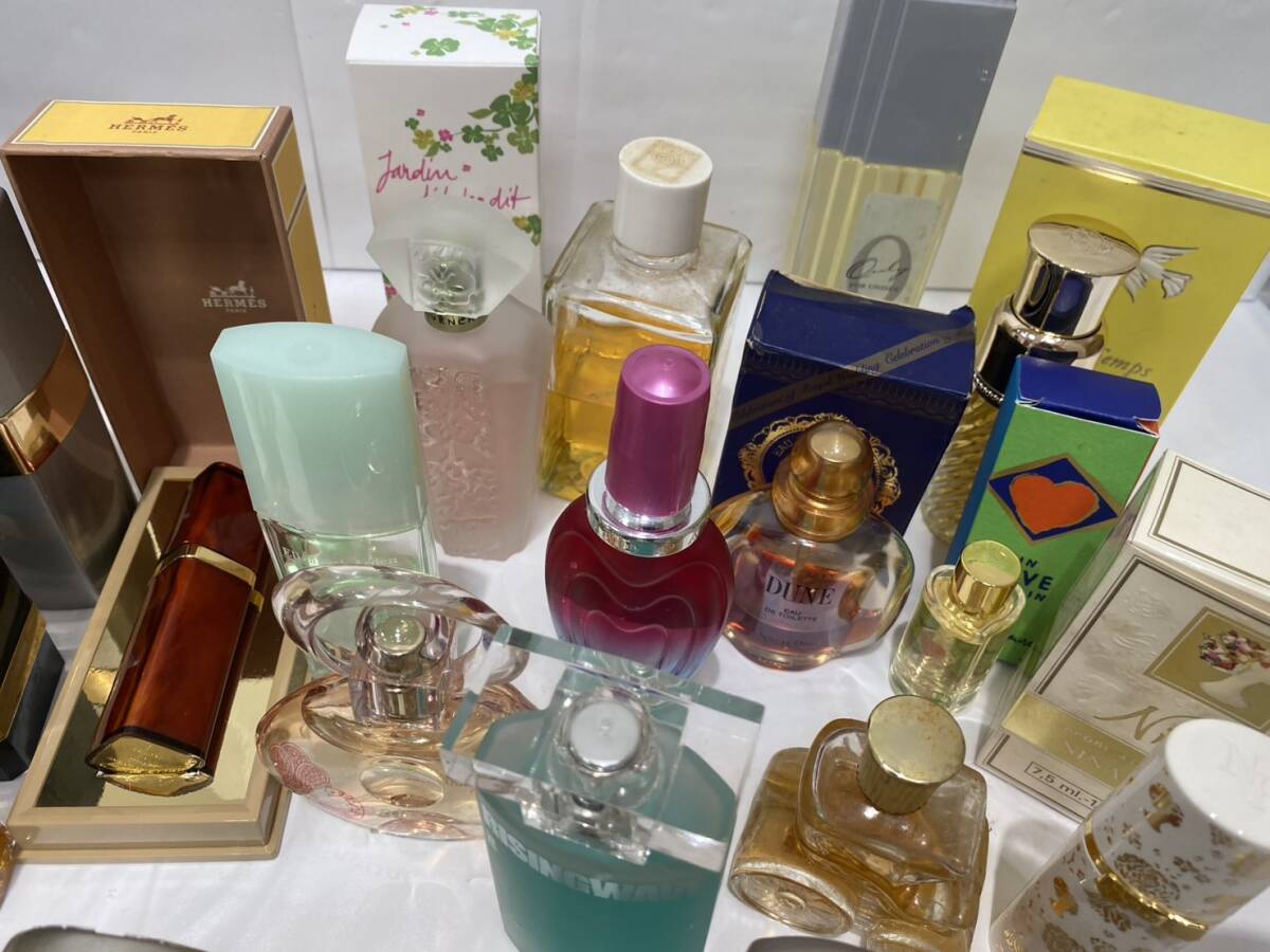 ☆ブランド香水大量おまとめ出品!38点 シャネル エルメス ☆ブランド香水大量おまとめ出品!38点 シャネル エルメス