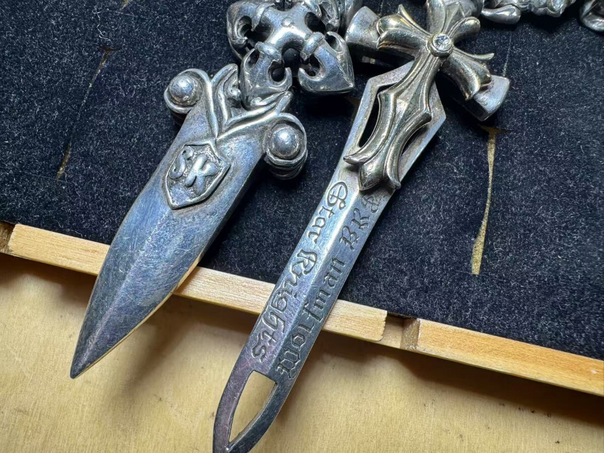 AS776 Star Knights スターナイツ ドラゴンクラスプ Sterling AS776 Star Knights スターナイツ ドラゴンクラスプ Sterling