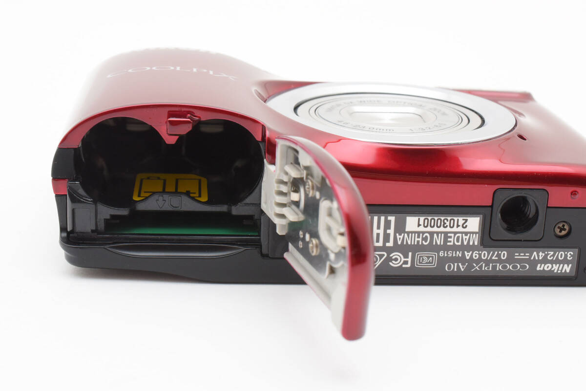 ☆極上品☆ニコン Nikon COOLPIX A10 レッド 箱付き☆コンパクト ☆極上品☆ニコン Nikon COOLPIX A10 レッド 箱付き☆コンパクト