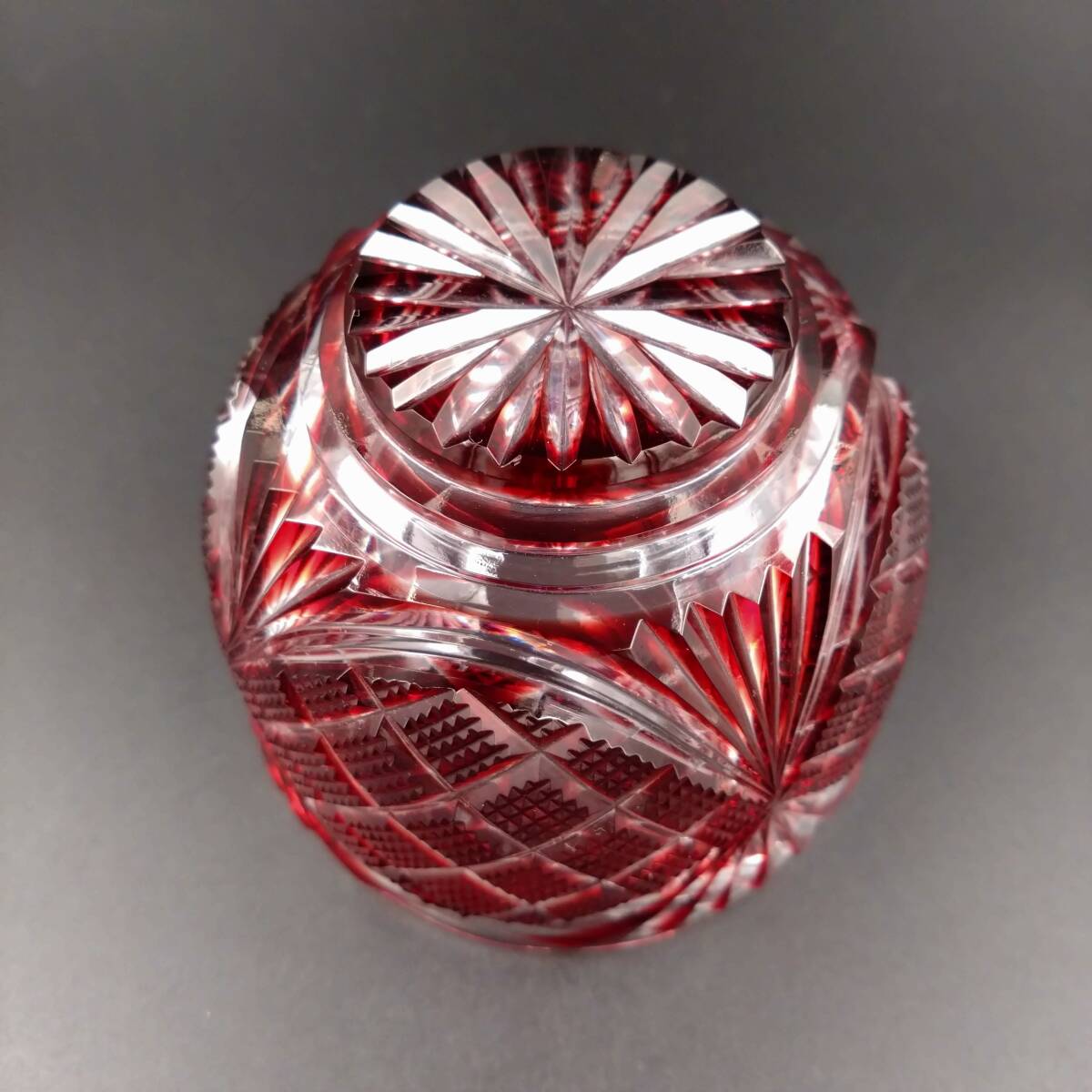 5761【未使用品】復元 島津 薩摩切子 小付鉢 色被せガラス 尚古 5761【未使用品】復元 島津 薩摩切子 小付鉢 色被せガラス 尚古