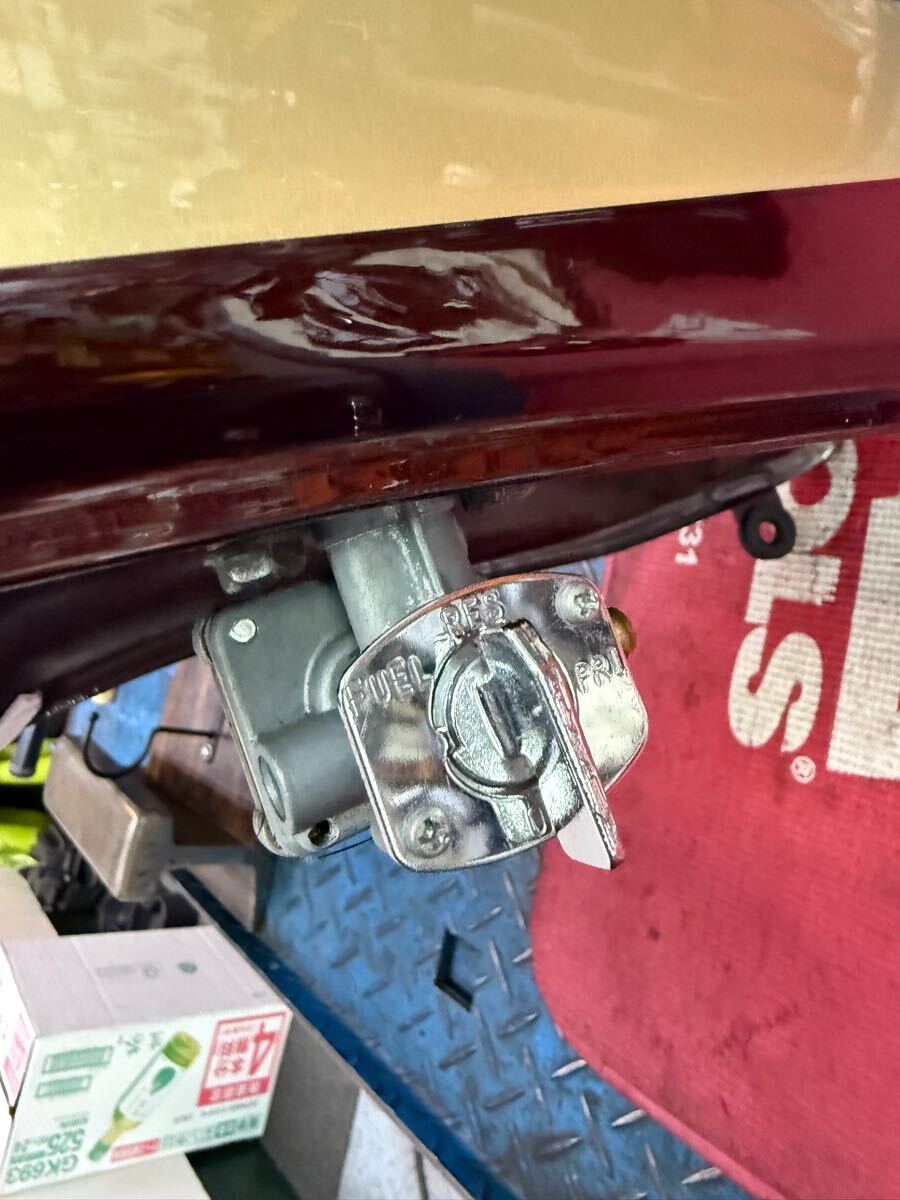 1円売り切り!ゼファー750 ZR750C 純正 外装セット 中古美品 1円売り切り!ゼファー750 ZR750C 純正 外装セット 中古美品