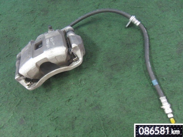 ※ フィット 6BA-GR1 左フロントキャリパー 走行距離86,581KM 45019-TZA-J01