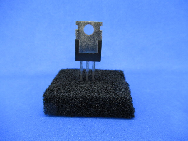 【未使用 長期保管品】トランジスタ 東芝 2SD526_画像2