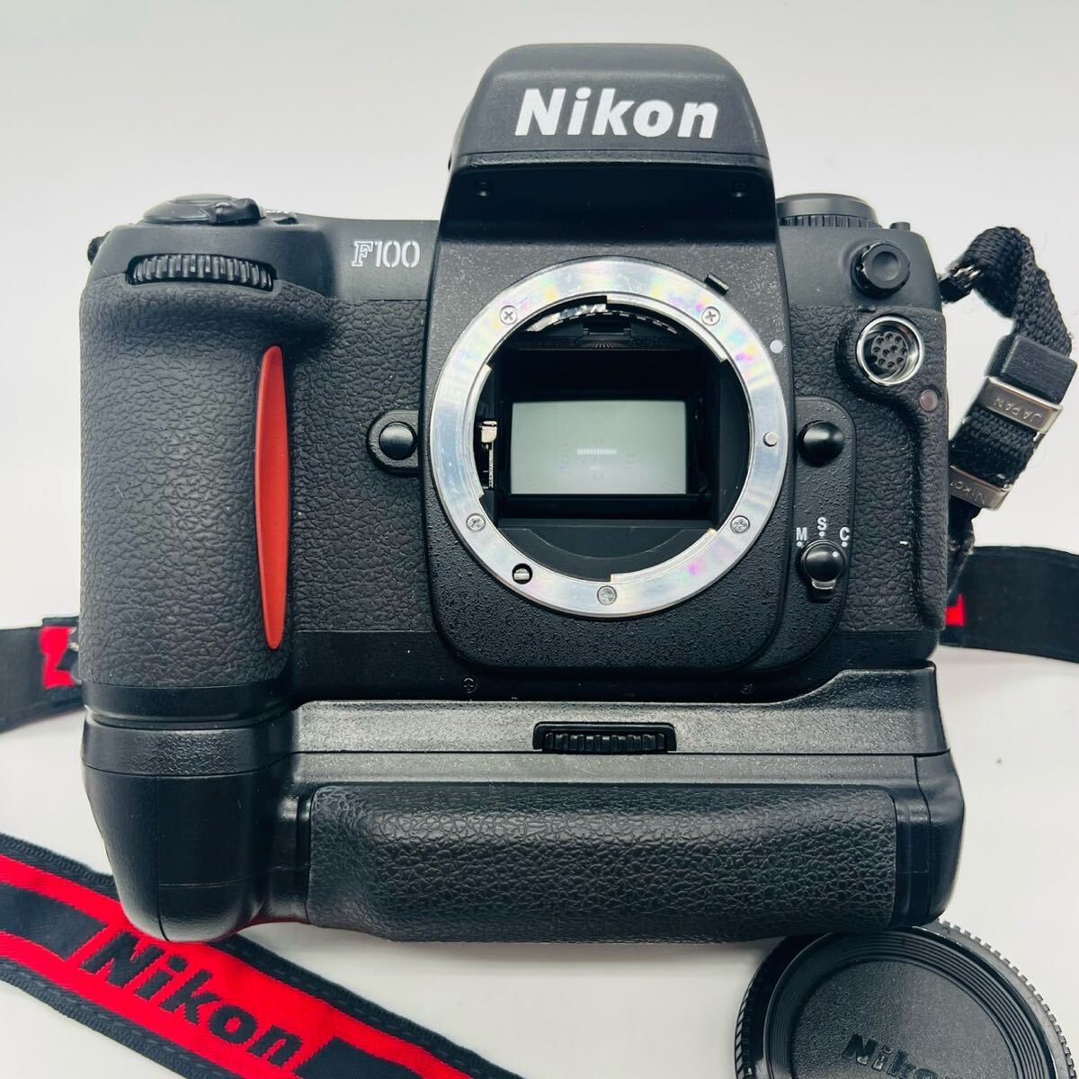 動作確認済み】NIKON F100 MB-15 Nikon ニコン 一眼レフカメラ 動作確認済み】NIKON F100 MB-15 Nikon ニコン 一眼レフカメラ