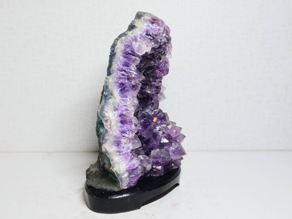 国内外の人気集結！ 紫水晶】 自然石 鑑賞石 原石 クォーツ 水晶 アメジスト 2kg 1 置物
