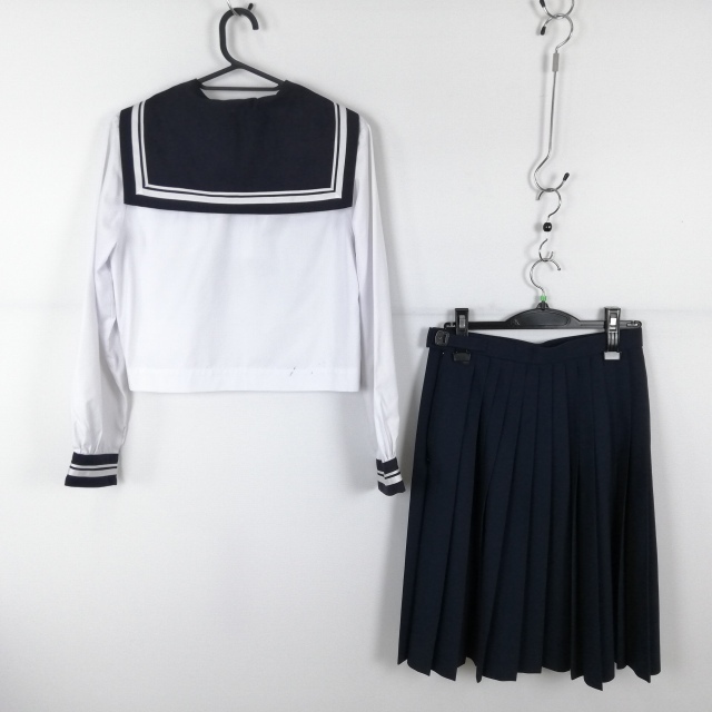1円 セーラー服 スカート スカーフ 上下3点セット 中間服 白2 1円 セーラー服 スカート スカーフ 上下3点セット 中間服 白2