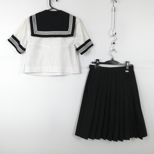 1円 セーラー服 スカート 上下2点セット 白3本線 女子 学生服 1円 セーラー服 スカート 上下2点セット 白3本線 女子 学生服