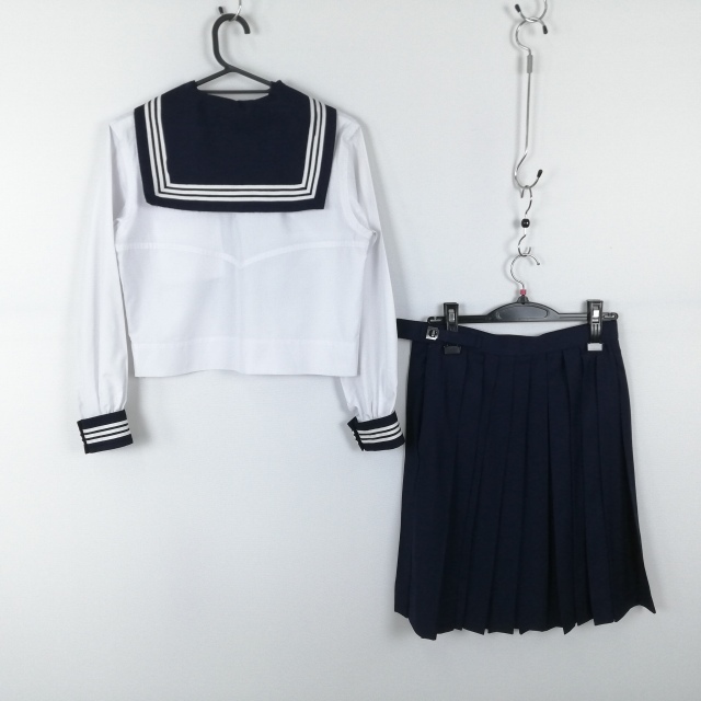 1円 セーラー服 スカート スカーフ 上下3点セット パリス 中間服 1円 セーラー服 スカート スカーフ 上下3点セット パリス 中間服