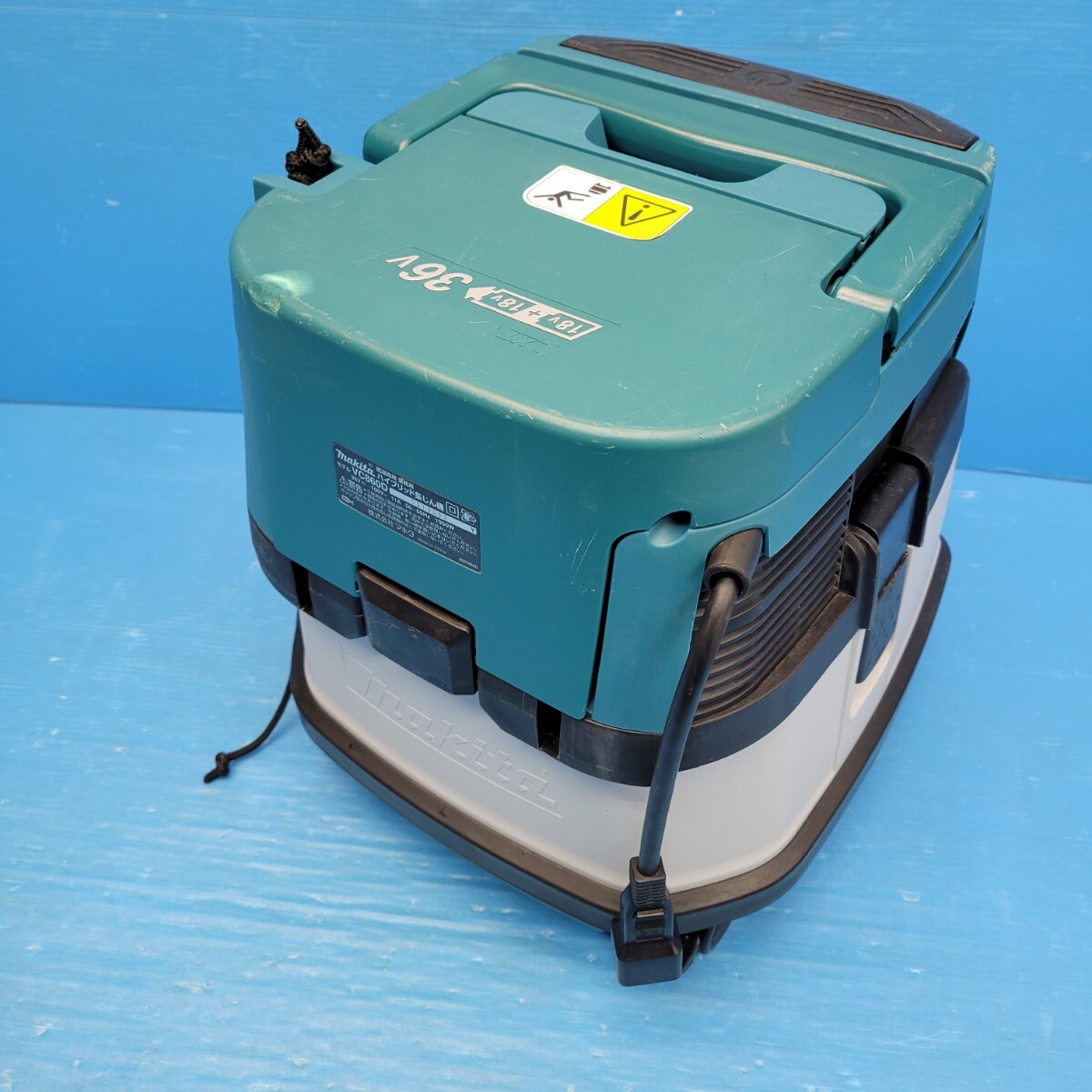 94 送料無料 マキタ ハイブリッド集塵機 VC860D 中古動作品 94 送料無料 マキタ ハイブリッド集塵機 VC860D 中古動作品
