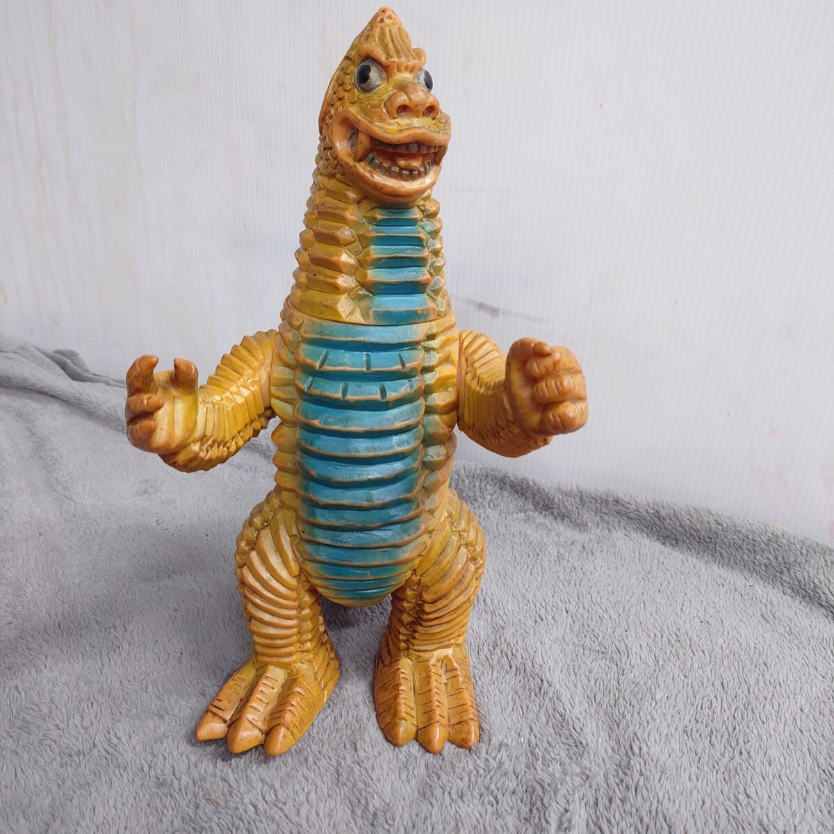 ブルマァク ソフビ 当時物 ジャイアントレッドキング 中古品 ブルマァク ソフビ 当時物 ジャイアントレッドキング 中古品
