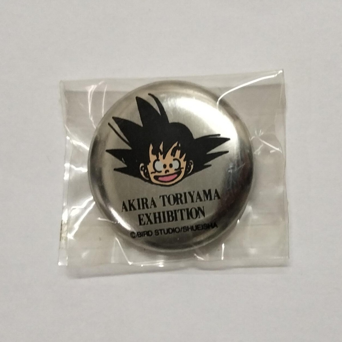 ドラゴンボール4点セット 缶バッジ キーホルダー 鳥山明の世界展 ドラゴンボール4点セット 缶バッジ キーホルダー 鳥山明の世界展