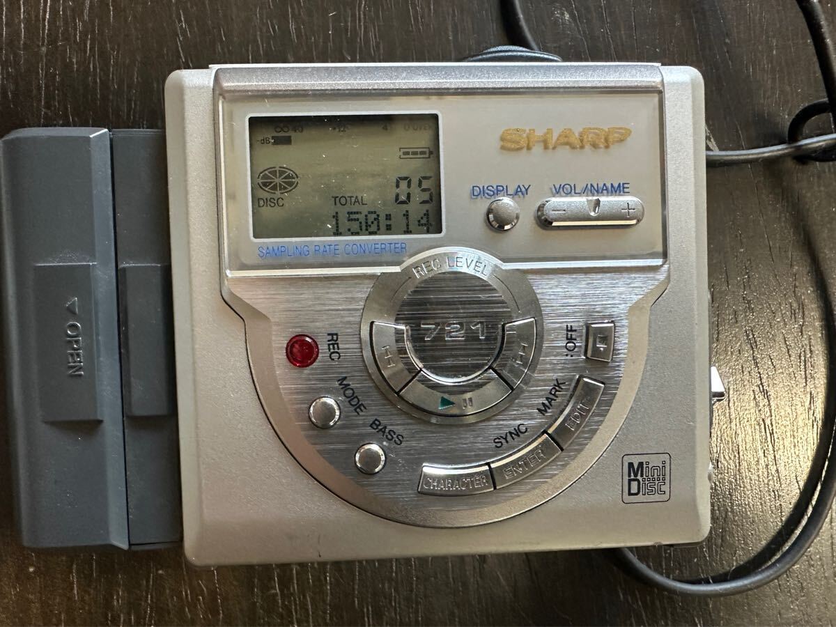 激安 美品動作品 SHARP ポータブルMDプレーヤー MDプレーヤー 激安 美品動作品 SHARP ポータブルMDプレーヤー MDプレーヤー