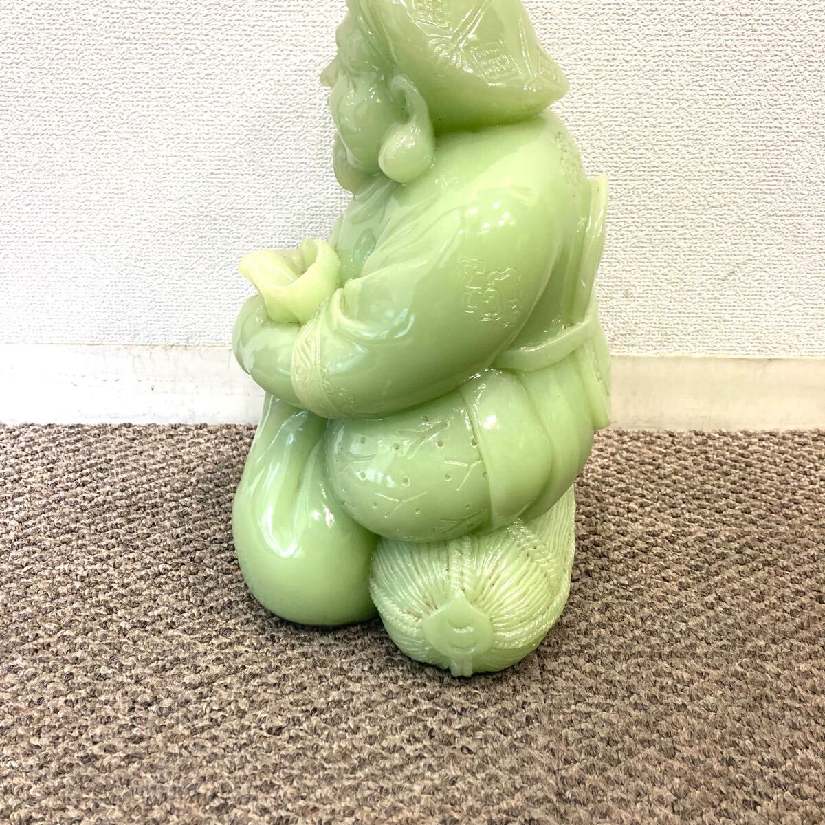TA☆1円~ 保管品 七福神 大黒天 緑石 翡翠 ひすい 石 TA☆1円~ 保管品 七福神 大黒天 緑石 翡翠 ひすい 石