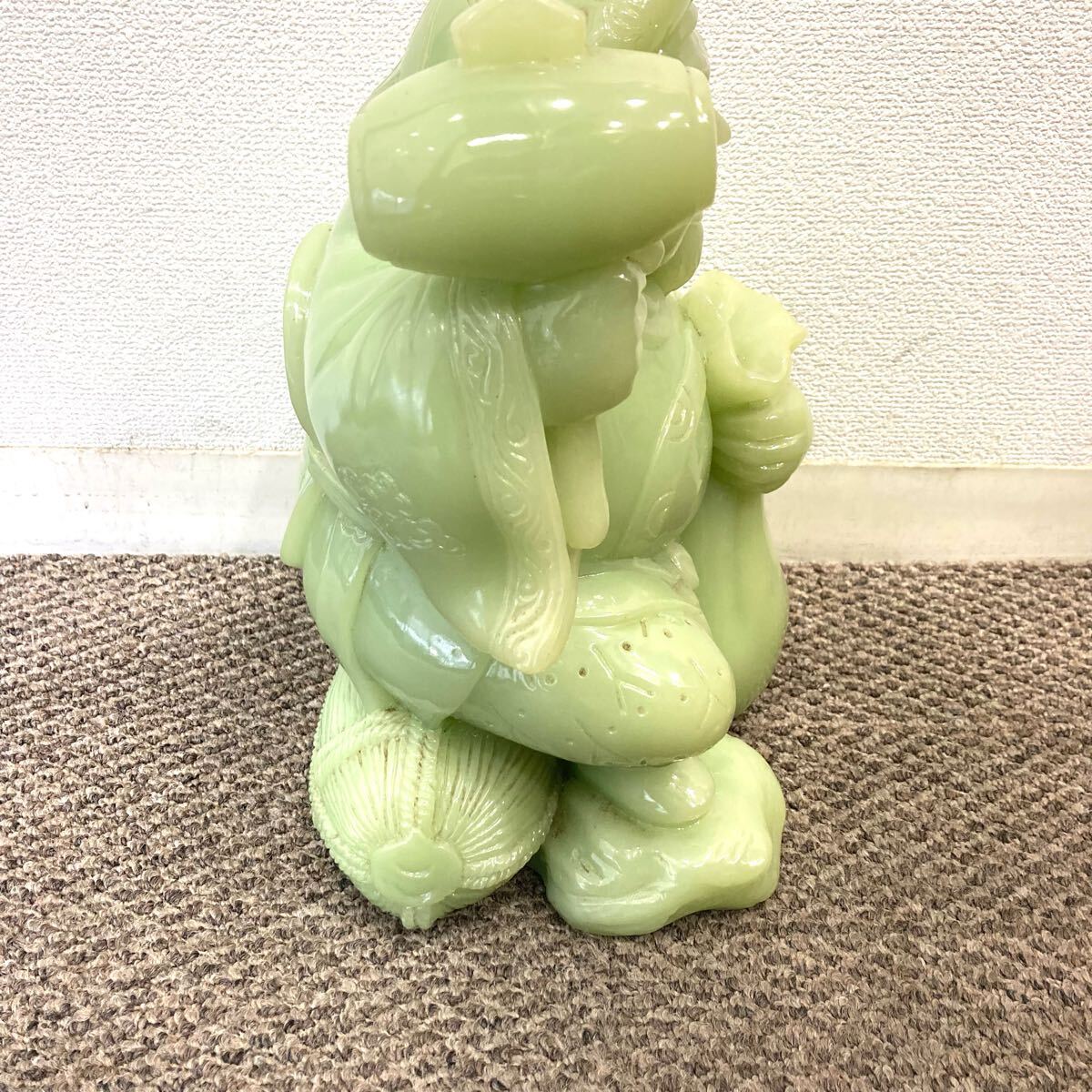 TA☆1円~ 保管品 七福神 大黒天 緑石 翡翠 ひすい 石 TA☆1円~ 保管品 七福神 大黒天 緑石 翡翠 ひすい 石