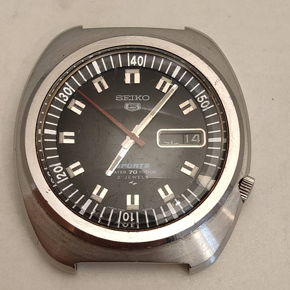 042604○ジャンク品 SEIKO 5 SPORTS 7019-6000 セイコー5 042604○ジャンク品 SEIKO 5 SPORTS 7019-6000 セイコー5