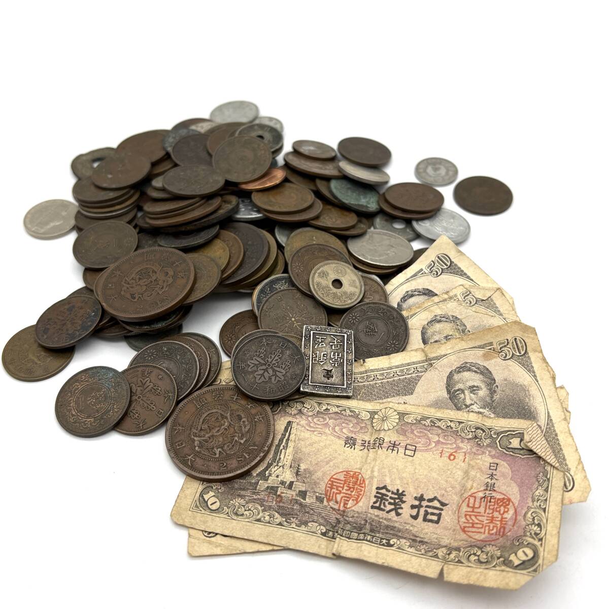 AY2029□古銭 古紙幣 まとめ 総重量 約560g 外貨 コイン 硬貨 AY2029□古銭 古紙幣 まとめ 総重量 約560g 外貨 コイン 硬貨
