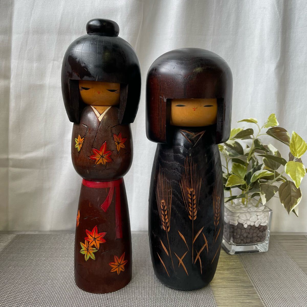4141 卯三郎 こけし 創作こけし 穀物柄 ダークブラウン 工芸品 4141 卯三郎 こけし 創作こけし 穀物柄 ダークブラウン 工芸品