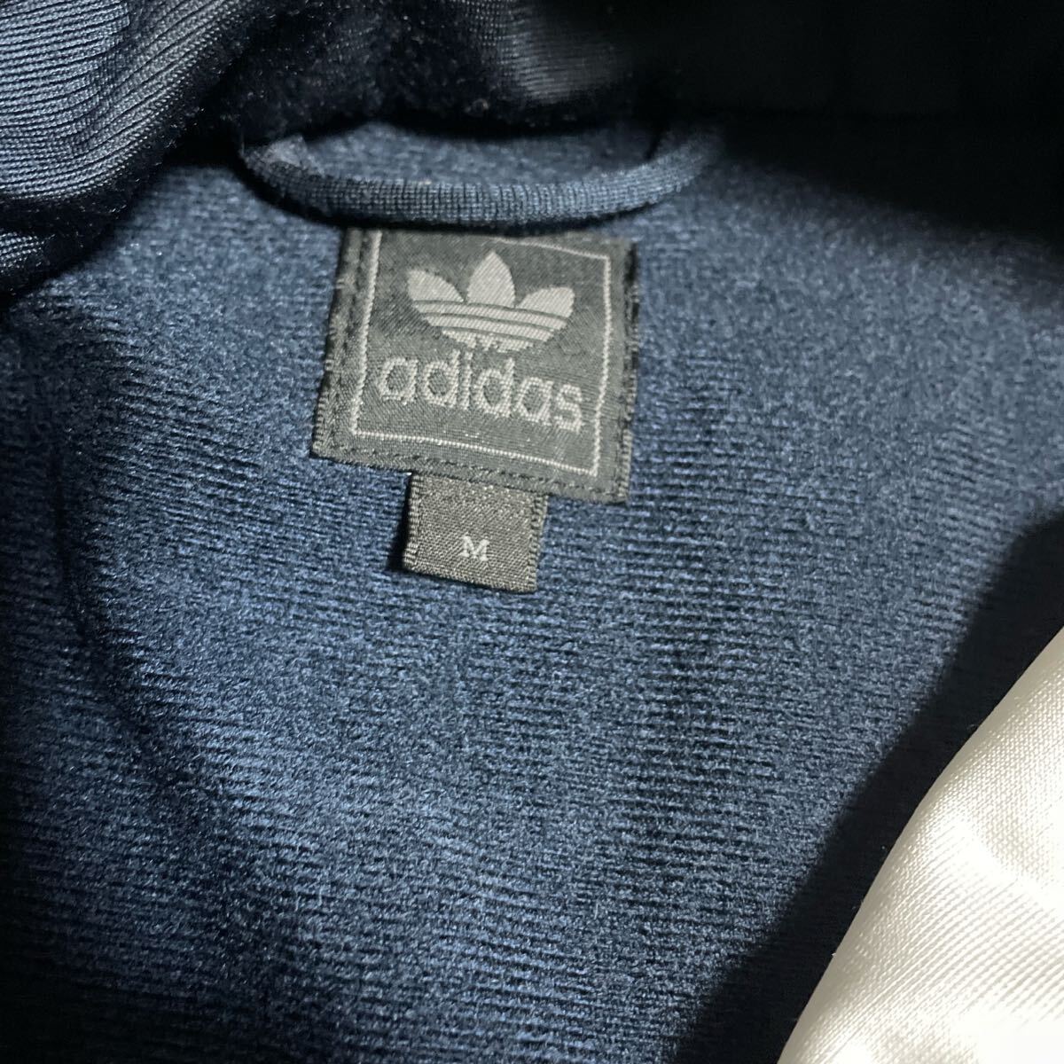 adidas Arsenal TT ジャージ ネイビー/コレグレッド ドイツ代表 adidas Arsenal TT ジャージ ネイビー/コレグレッド ドイツ代表
