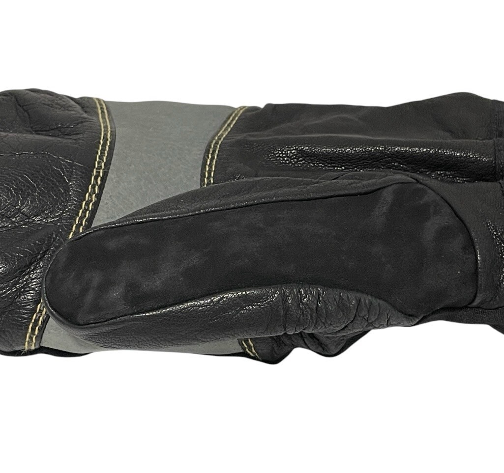 【新品 未使用品】MOUNTAIN HARDWEAR マウンテンハードウェア　インナーグローブ付き　グローブ　手袋　防寒　防風(fēng)　Sサイズ　送料無料
