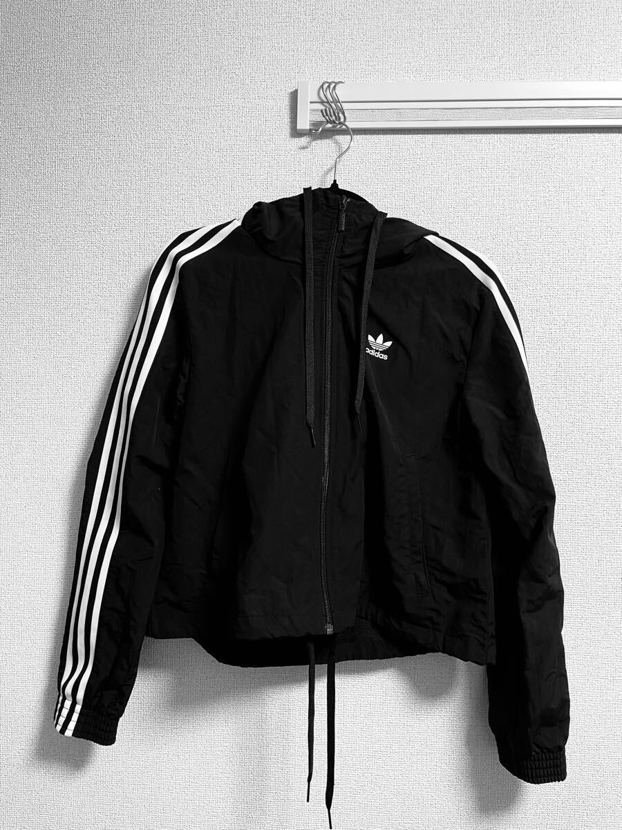 adidas|ブラック|フード付きウィンドブレーカー |女子 |S adidas|ブラック|フード付きウィンドブレーカー |女子 |S