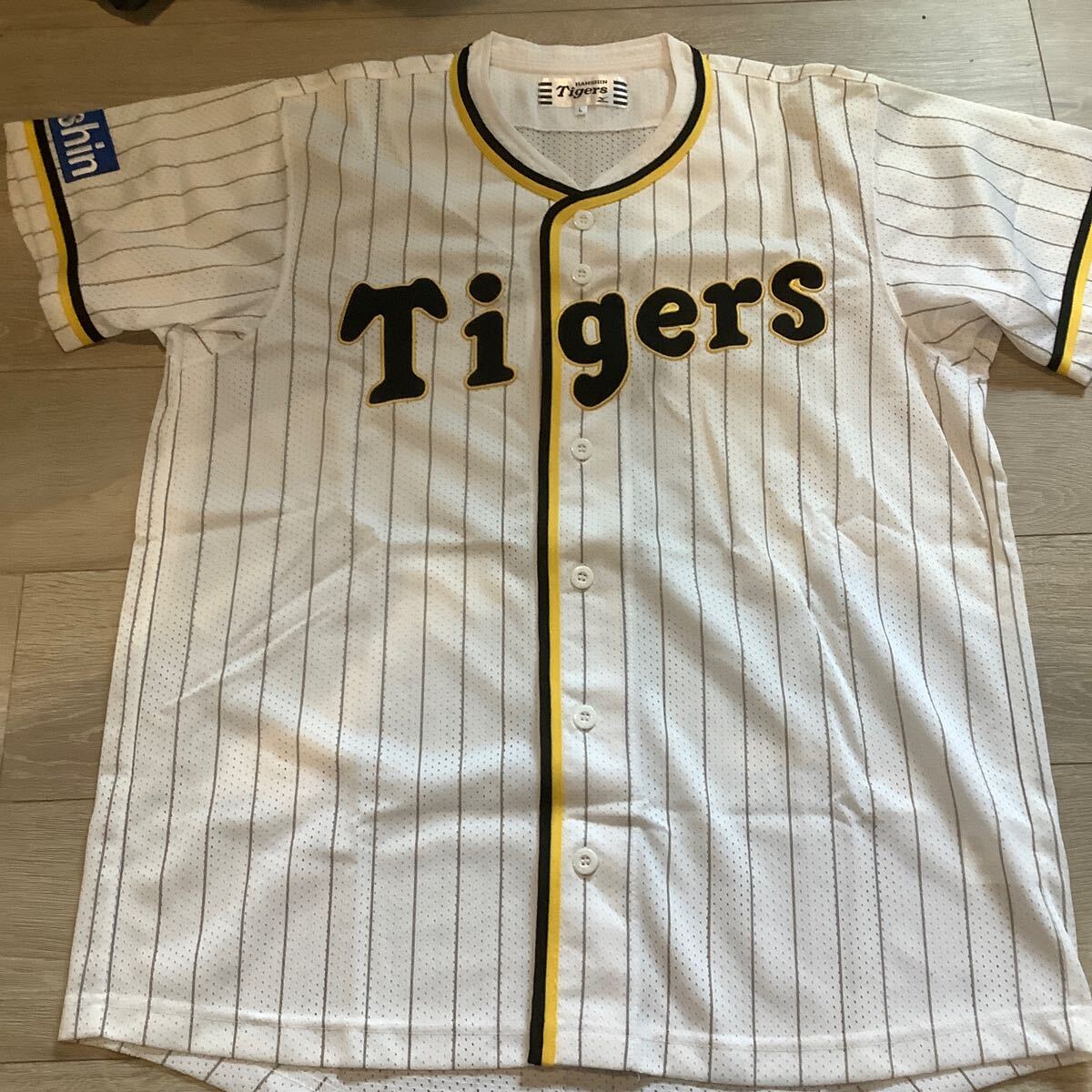 阪神タイガース 伝統の一戦 ユニフォーム 復刻ユニフォーム L 阪神タイガース 伝統の一戦 ユニフォーム 復刻ユニフォーム L