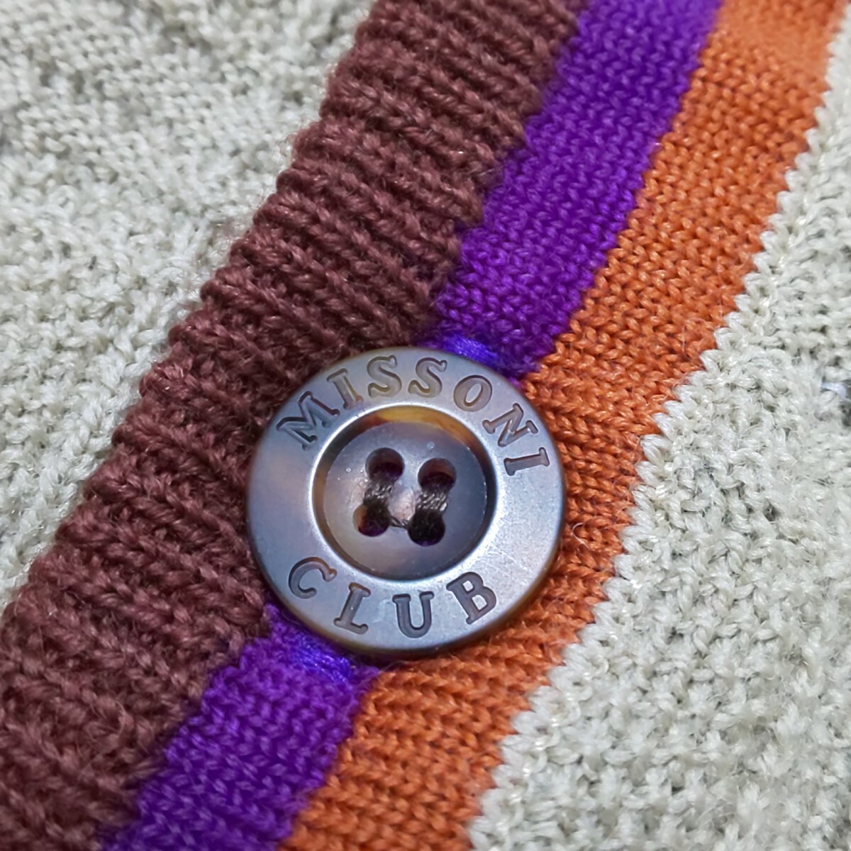 美品】MISSONI CLUB ミッソーニクラブ ヴィンテージ メリノ 美品】MISSONI CLUB ミッソーニクラブ ヴィンテージ メリノ