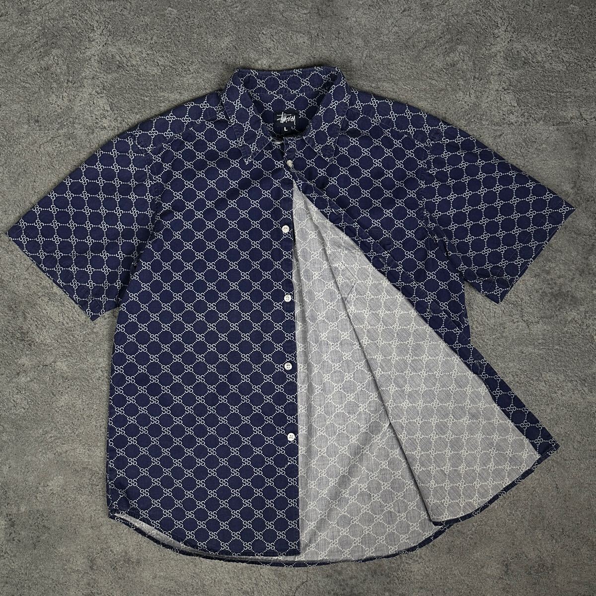 old stussy 90s ビンテージ 紺タグ USA製 総柄 シャツ SS 半袖 old stussy 90s ビンテージ 紺タグ USA製 総柄 シャツ SS 半袖