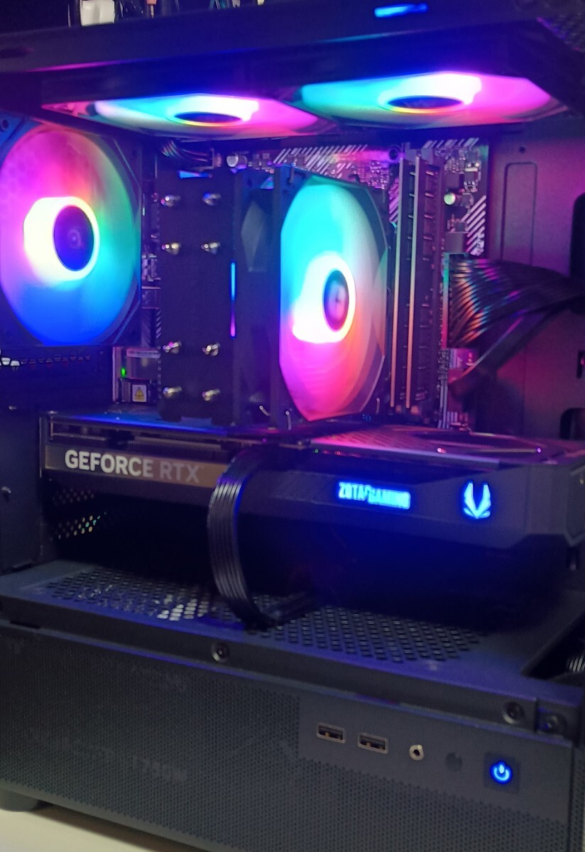 新品パーツ構成 ゲーミングPC Ryzen7 5700x メモリ32GB RTX5070 新品パーツ構成 ゲーミングPC Ryzen7 5700x メモリ32GB RTX5070