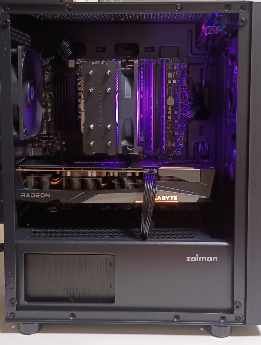 新品パーツ構成 ゲーミングPC Ryzen7 5700x メモリ32GB RX7600 新品パーツ構成 ゲーミングPC Ryzen7 5700x メモリ32GB RX7600