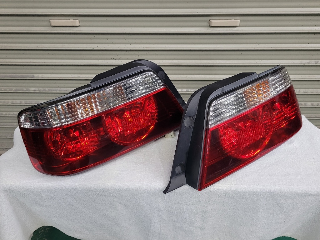 トヨタ チェイサー(JZX100後期型)テールランプ テール トヨタ チェイサー(JZX100後期型)テールランプ テール